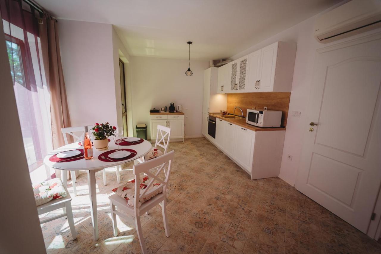 Andreya'S Sea Apartment-Beach, Sea Garden ,Old Town, Free Parking, Free Evcharging Station Varna Exterior foto